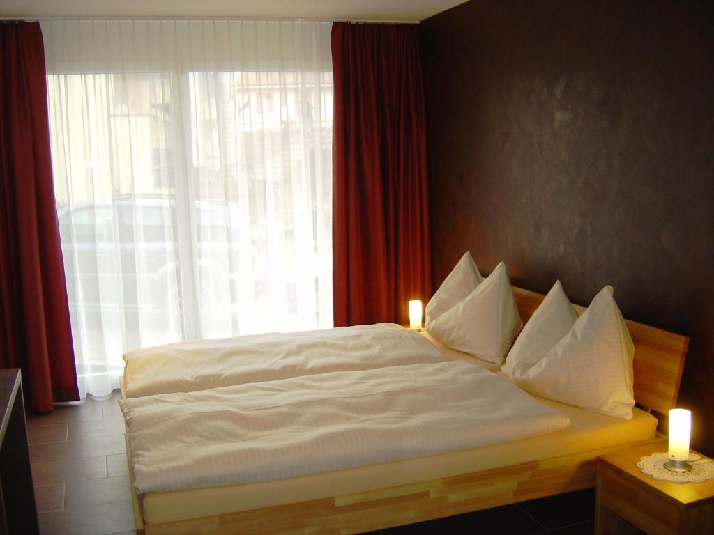 Hotel Restaurant Jura Kerzers Bilik gambar